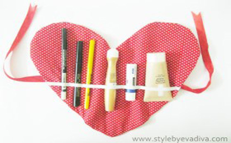 Bolso pequeño para maquillaje (sin costura)